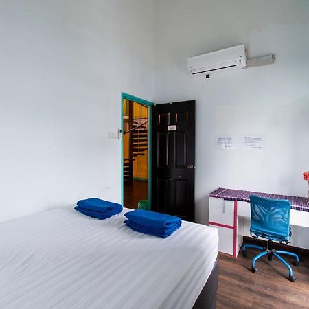 Travel Hub Guesthouse Kuala Lumpur Exterior foto
