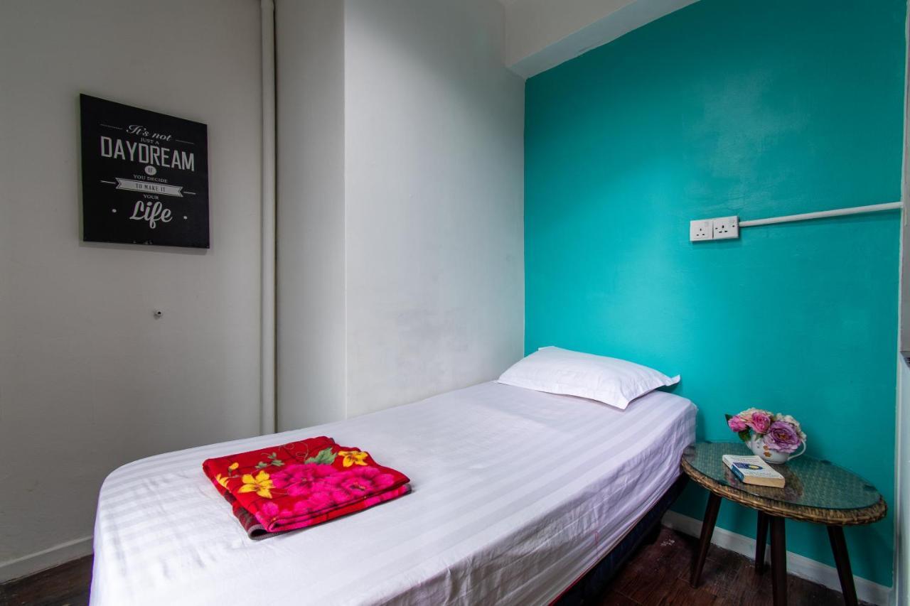 Travel Hub Guesthouse Kuala Lumpur Exterior foto